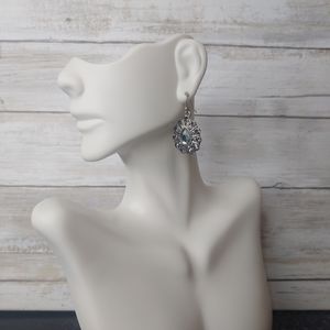 Crystal drop earrings